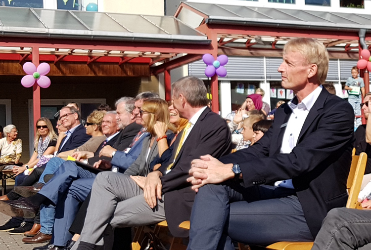 Ehrengäste1mittel